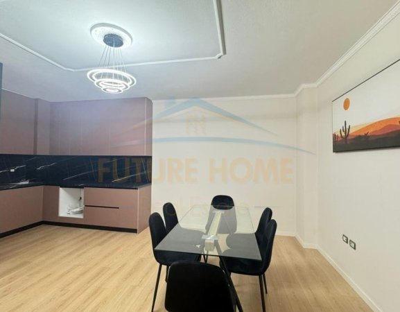 Tirane, shitet apartament 2+1 Kati 7, 121 m² 158.000 € (MISTO MAME)