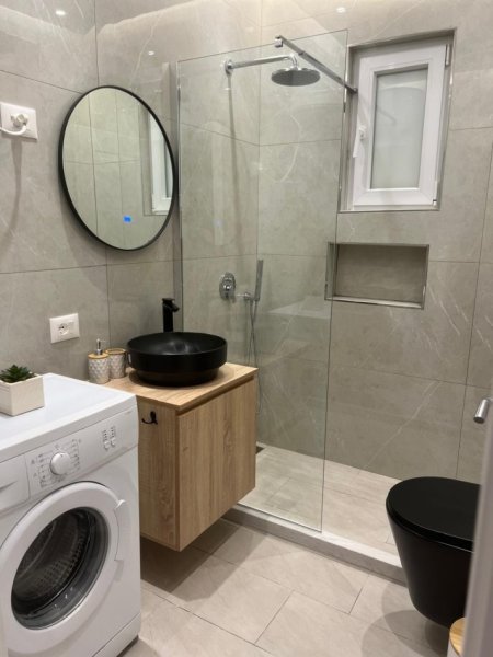 Tirane, shitet garsonier Kati 1, 28 m² 65.000 € 