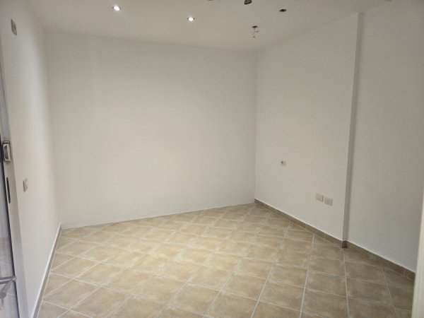 Tirane, shitet apartament Kati 1, 120 m² 228.000 € 