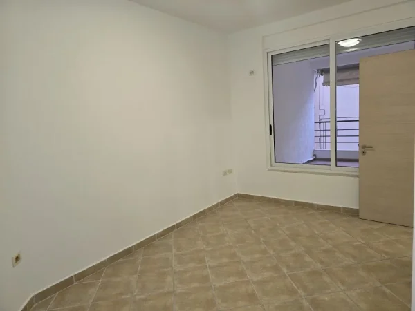 Tirane, shitet apartament Kati 1, 120 m² 228.000 € 