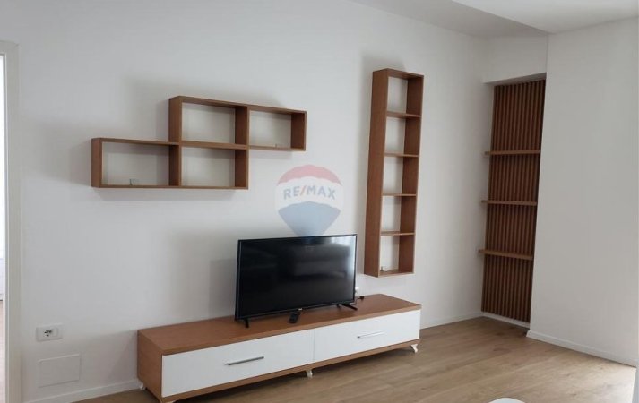 Shqiperi, jepet me qera apartament 1+1 Kati 2, 77 m² 500 € (siri kodra)
