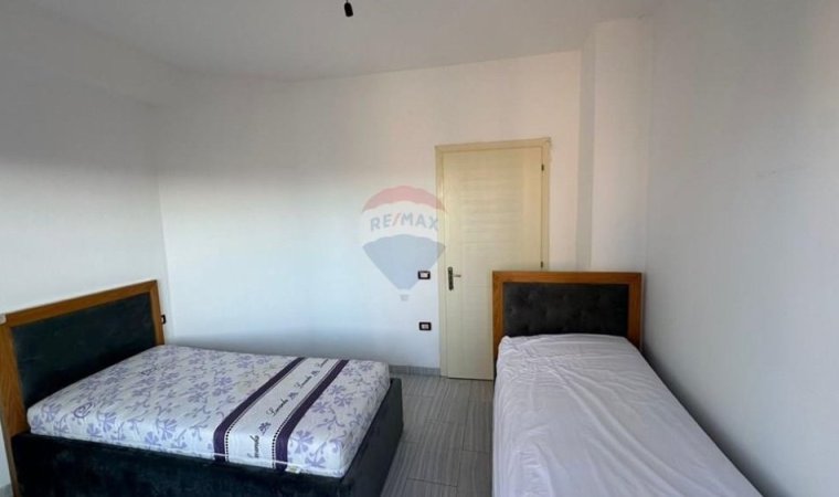 Tirane, jepet me qera apartament 2+1 Kati 5, 100 m² 550 € (teodor keko)