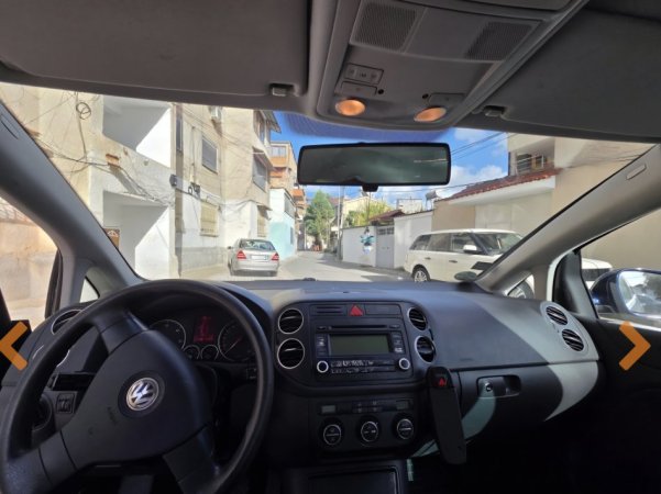 Tirane, shes makine Volkswagen Nafte, blu e errët automatik Kondicioner 322.000 km 3.200 €