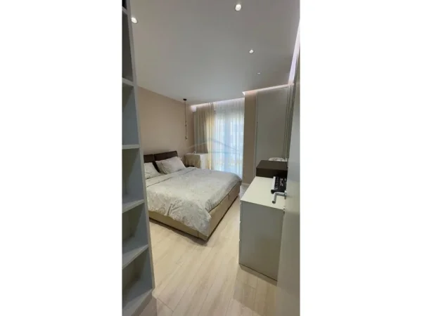 Tirane, shitet apartament 1+1+Ballkon Kati 3, 66 m² (Don Bosko)