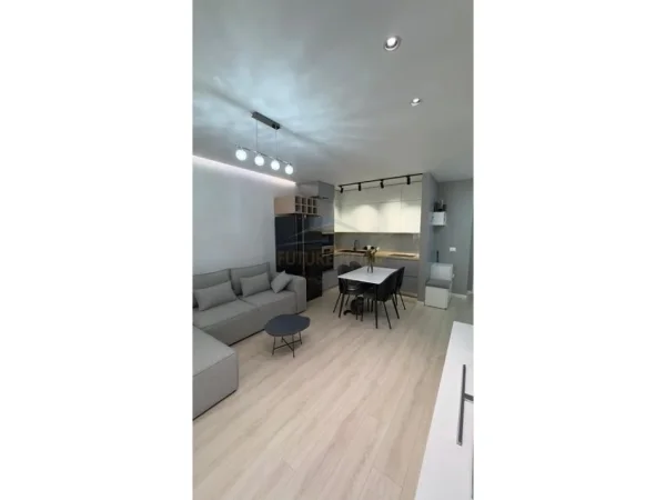 Tirane, shitet apartament 1+1+Ballkon Kati 3, 66 m² (Don Bosko)