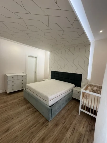 Tirane, shitet apartament 2+1+Ballkon , 117 m² 410.000 € (Delijorgji)