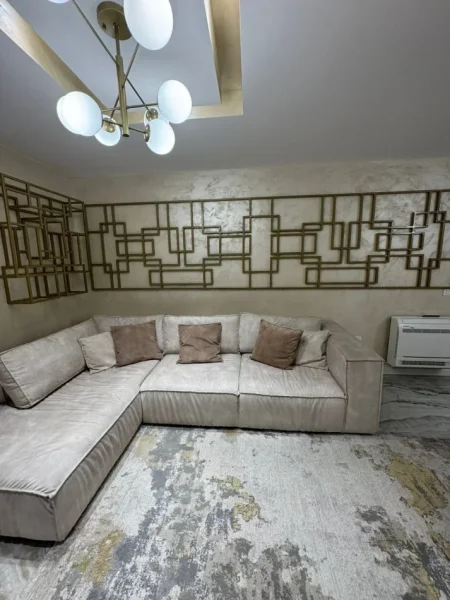 Tirane, shitet apartament 2+1+Ballkon , 117 m² 410.000 € (Delijorgji)