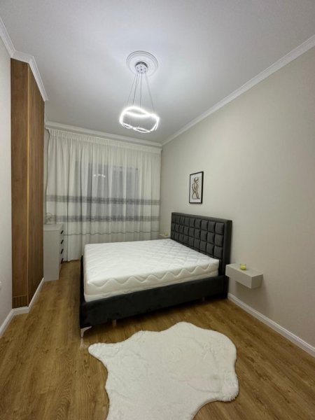 Tirane, shitet apartament 1+1+Ballkon Kati 1, 77 m² (Vila L1)