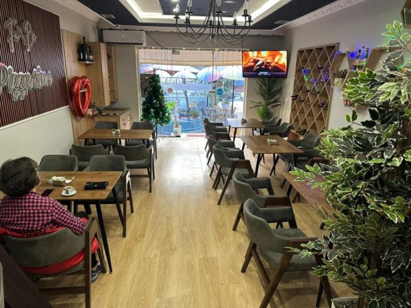 Tirane, shes bar-resorant Kati 0, 270 m² (rr. Prokop Mima)