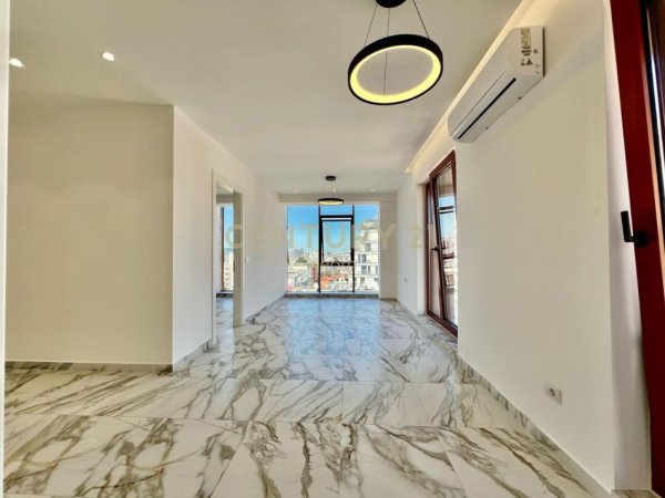 Tirane, jepet me qera ambjent biznesi Kati 7, 70 m² 1.000 € (Neom130058)