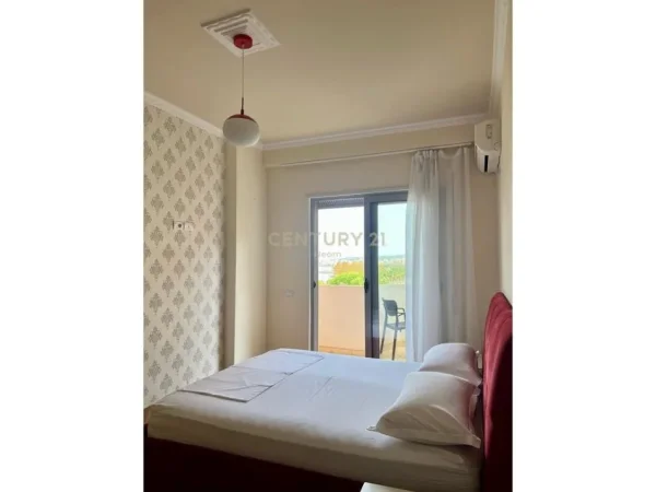 Vlore, shitet apartament 1+1+Ballkon Kati 4, 73 m² 190.000 € (Neom130175)