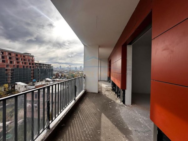 Tirane, shitet 3+1+Ballkon Kati 3, 166 m² 174.000 € 