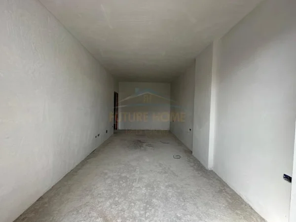 Tirane, shitet apartament 1+1+Ballkon Kati 3, 81 m² 89.500 € 