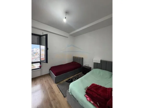 Tirane, shitet apartament 2+1 Kati 8, 81 m² 215.000 € 