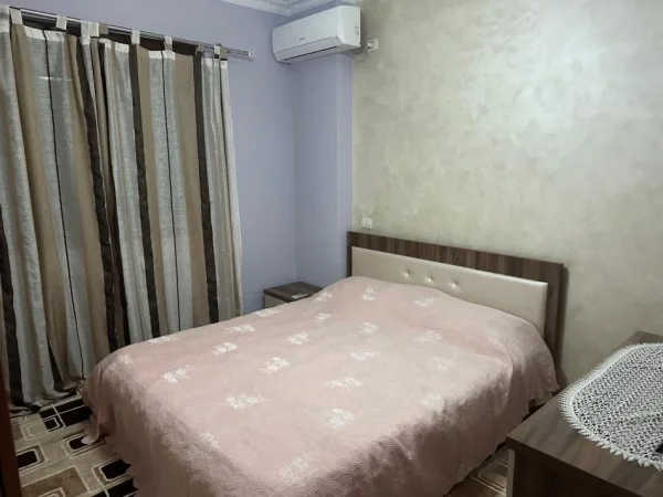 Tirane, jepet me qera apartament 2+1 Kati 3, 104 m² 500 € (Astir)