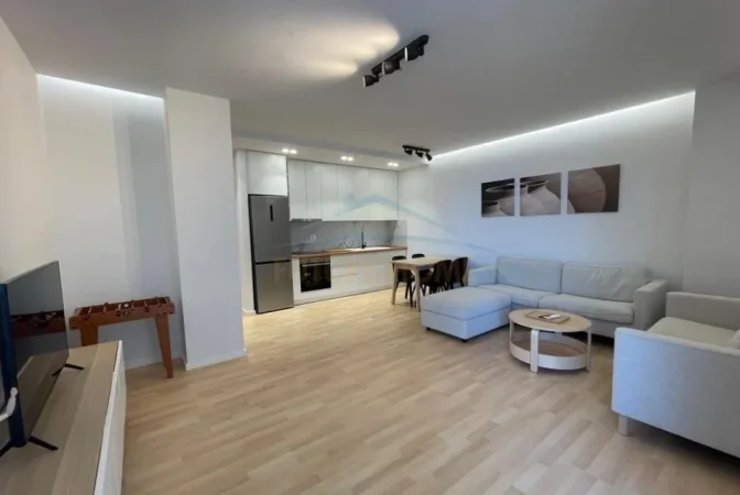 Vlore, shitet apartament 2+1 Kati 4, 73 m² (Lungomare, Vlore)