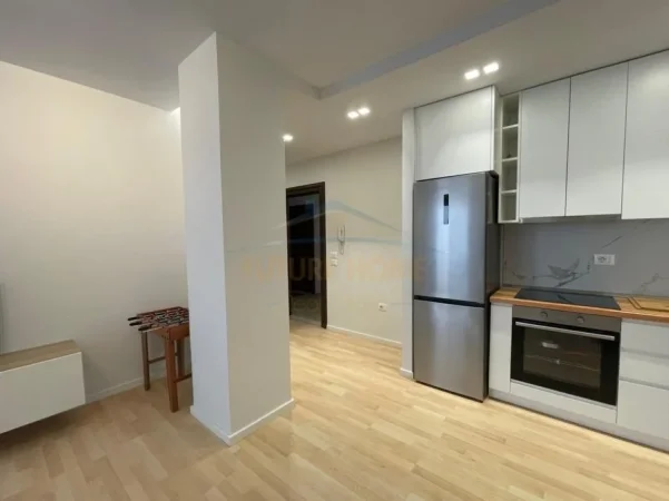 Vlore, shitet apartament 2+1 Kati 4, 73 m² (Lungomare, Vlore)