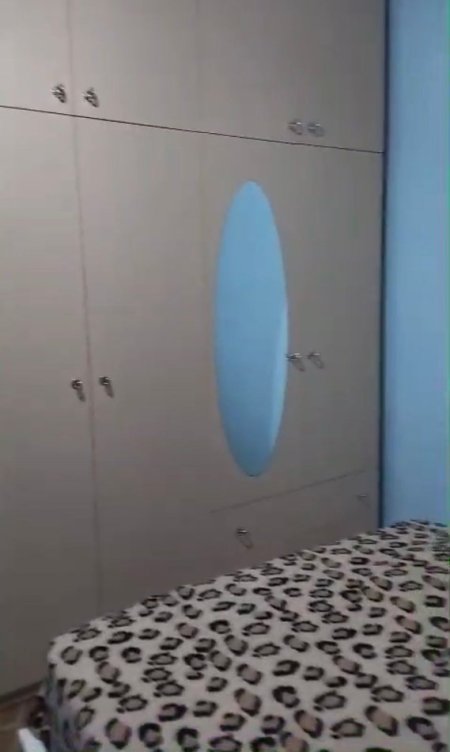 Tirane, jepet me qera apartament 1+1 Kati 3, 300 € (Fresk)