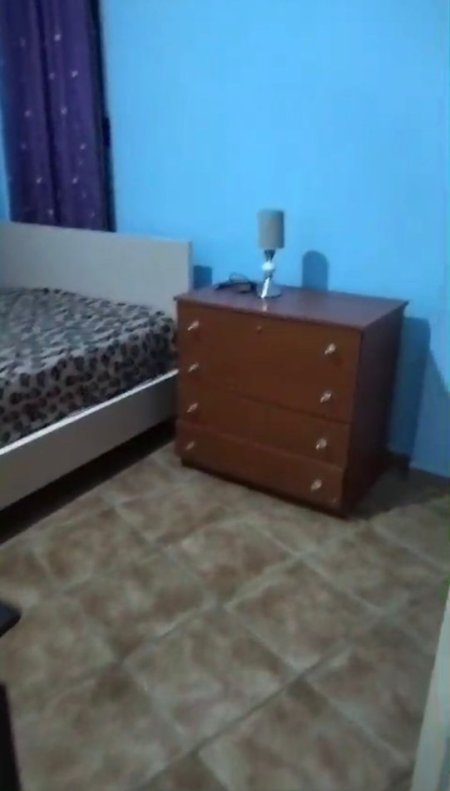 Tirane, jepet me qera apartament 1+1 Kati 3, 300 € (Fresk)