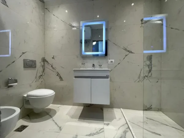 Jepet me Qera Apartament 1+1 tek Rruga e Kosovareve,  800 €URO