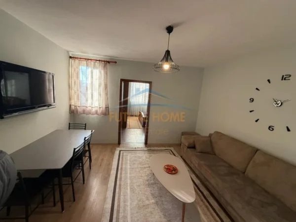 Tirane, jepet me qera apartament 2+1 Kati 2, 69 m² 565 € (Tregu Elektrik , Tiranë.)