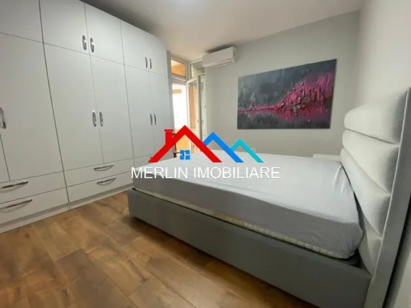 Tirane, jepet me qera apartament 2+1+Ballkon Kati 13, 125 m² 1.150 € (RRUGA SAMI FRASHERI,ISH-EKSPOZITA)