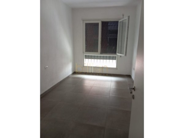Tirane, jepet me qera 2+1 , 102 m² 500 € (5 Maj)