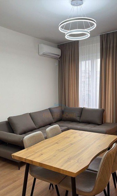 Qera , Apartament 1+1 , Komuna e Parisit , Tirane