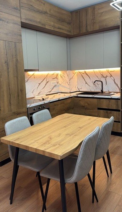 Qera , Apartament 1+1 , Komuna e Parisit , Tirane