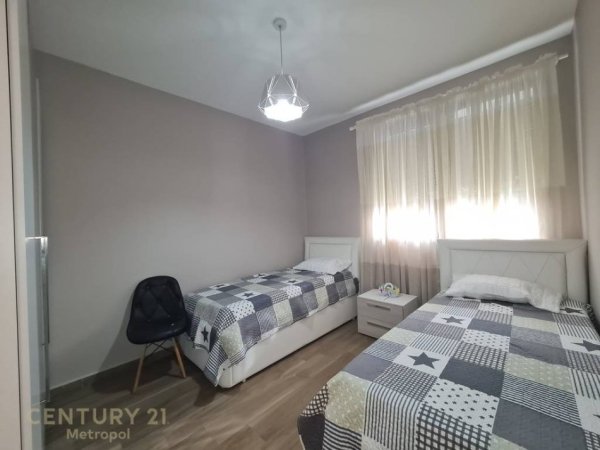Tirane, jepet me qera apartament 2+1 Kati 0, 115 m² 1.600 € (Tegu)