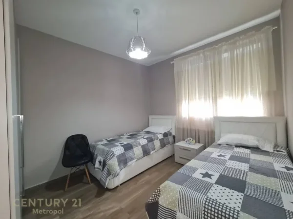 Tirane, jepet me qera apartament 2+1 Kati 0, 115 m² 1.600 € (Tegu)
