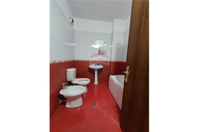 Tirane, shitet apartament 2+1 Kati 3, 110 m² 180.000 € (Rruga Don Bosko, Tiranë(ID: 530171090-1470)