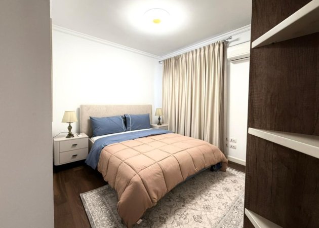 Tirane, shitet apartament 2+1 Kati 2, 90 m² (Rruga "Dervish Hima")