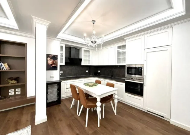 Tirane, shitet apartament 2+1 Kati 2, 90 m² (Rruga "Dervish Hima")