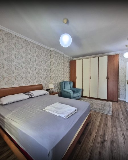 Tirane, shitet apartament 2+1+Aneks+Ballkon Kati 4, 110 m² 