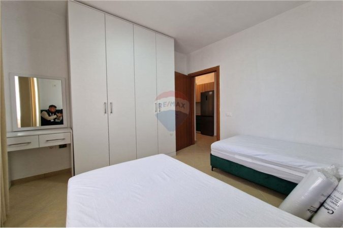 Vlore - Lungomare, jepet me qera apartament 1+1 Kati 2, 71 m² 400 € (Pranë Hotel Donatello, Ujë i Ftohtë, Vlorë)