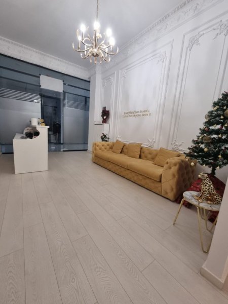 Tirane, shes Biznes në shitje (Qendër Estetike) në shitje, Garden Building 10.000 €