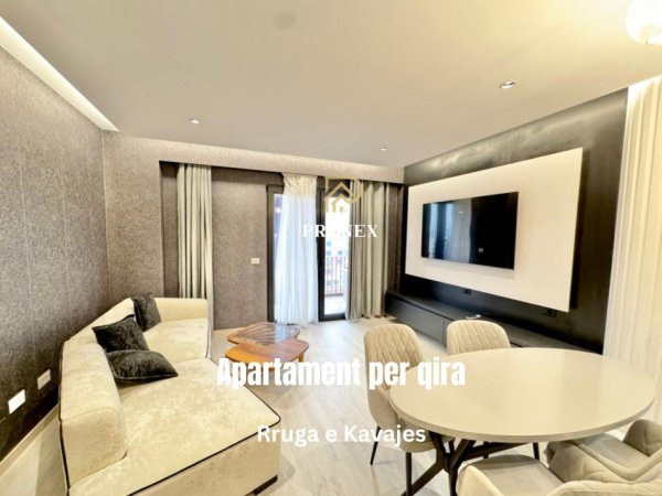 Tirane, jepet me qera apartament 2+1 Kati 8, 100 m² 1.300 € (Garden Building Residence , Rruga e Kavajes)
