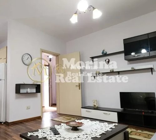 Tirane, jepet me qera shtepi 1+1 Kati 1, 60 m² 450 € (21 Dhjetori)