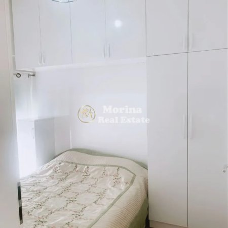 Tirane, jepet me qera apartament 1+1 Kati 5, 70 m² 400 € (Ali Demi)
