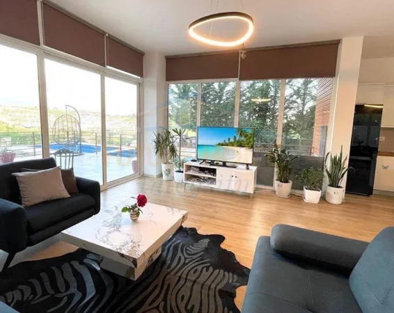 Tirane, jepet me qera Vile 2 Katshe Kati 0, 1.400 m² 2.000 € (Farke)