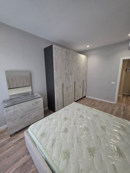 Tirane, jepet me qera apartament 1+1 Kati 6, 65 m² 500 € (5 Maji)