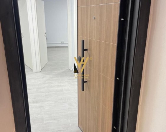 Tirane, jepet me qera zyre Kati 0, 114 m² 800 € (IRFAN TOMINI)