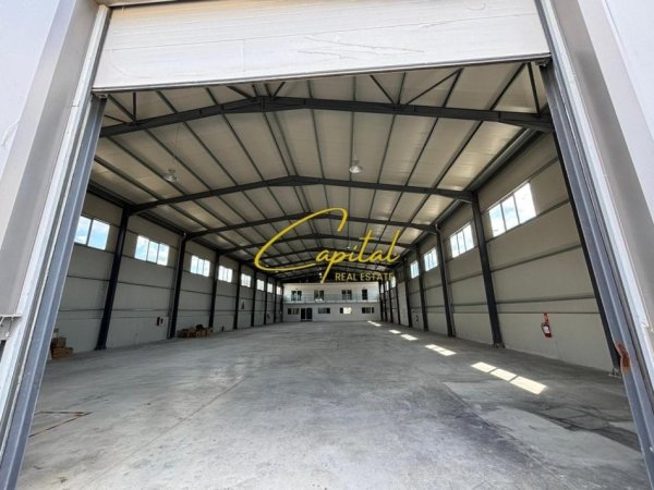 Tirane, jepet me qera magazine Kati 0, 4.300 m² 5.000 € (VORE)