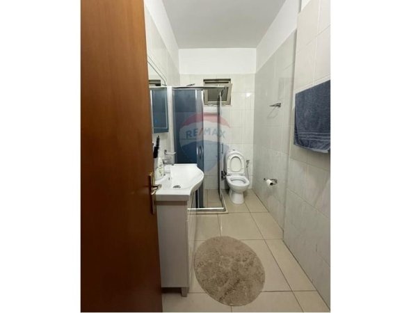Tirane, shitet apartament 2+1 Kati 2, 98 m² 147.000 € (rruga teleferikut)