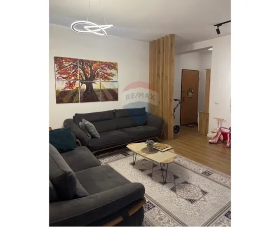 Tirane, shitet apartament 2+1 Kati 2, 98 m² 147.000 € (rruga teleferikut)
