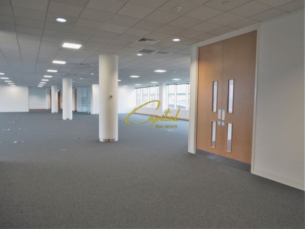 Tirane, jepet me qera ambjent biznesi Kati 1, 105 m² 900 € (RRUGA TEODOR KEKO)