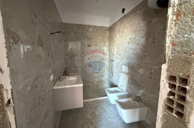 Tirane, shitet apartament 2+1 Kati 2, 92 m² 130.000 € (sotir caci)