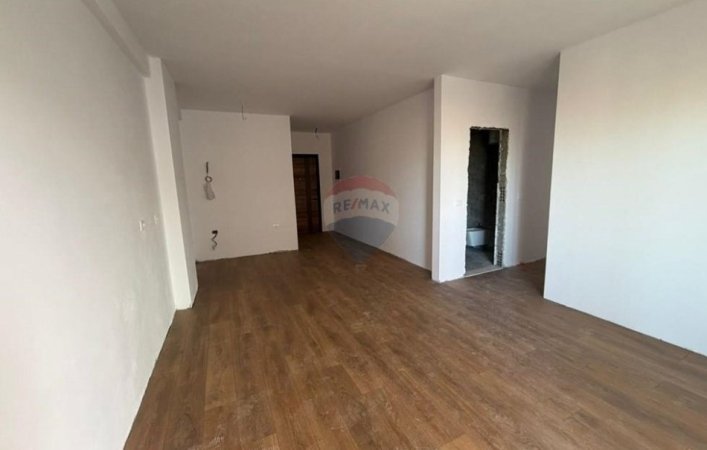 Tirane, shitet apartament 2+1 Kati 2, 92 m² 130.000 € (sotir caci)