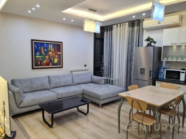 Tirane, jepet me qera apartament 2+1 Kati 4, 100 m² 1.200 € (liqeni)